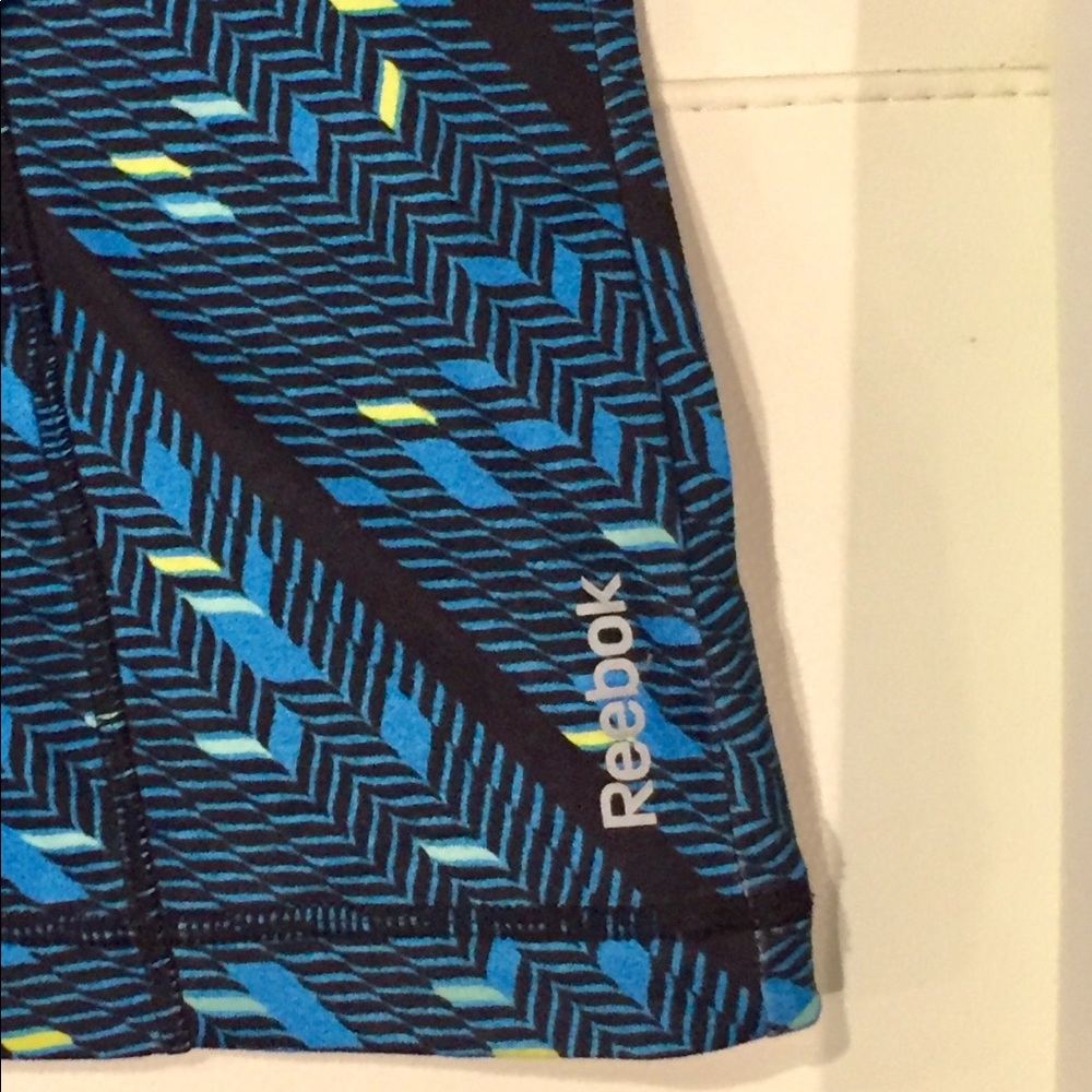 NWOT - Reebok Workout Pullover - Picture 2 of 8